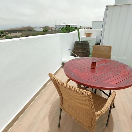 Jardin Del Mar Lägenhet Tinajo Exteriör bild