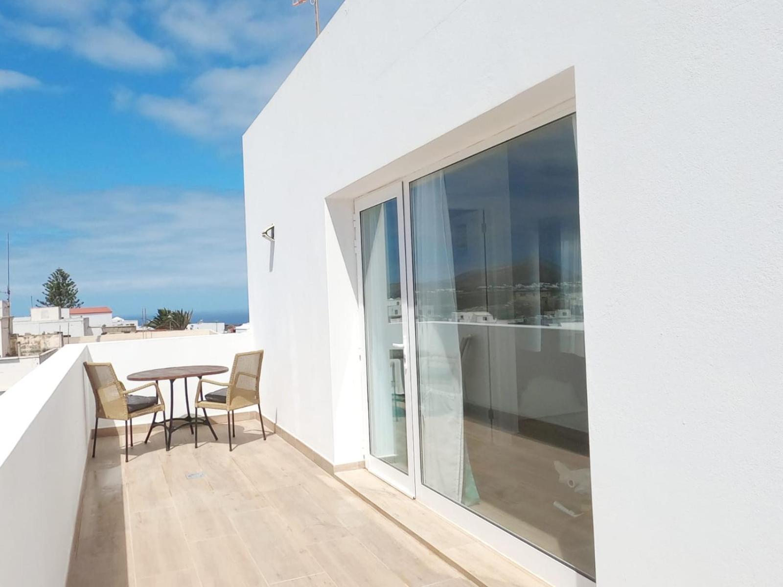 Jardin Del Mar Lägenhet Tinajo Exteriör bild
